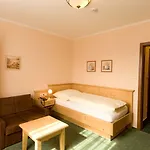 Wellness Zlata Lipa 호텔 4*