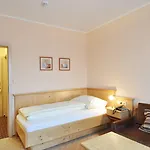 Wellness Zlata Lipa 4* 데친